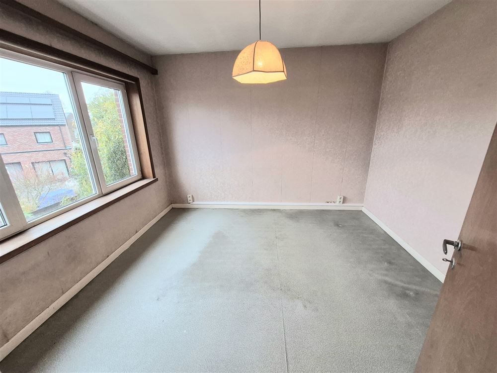 MAISON AVEC JARDIN ET GARAGE