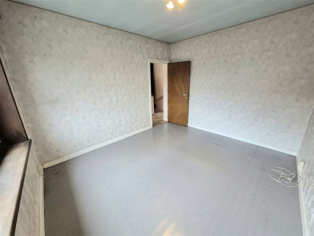 MAISON AVEC JARDIN ET GARAGE