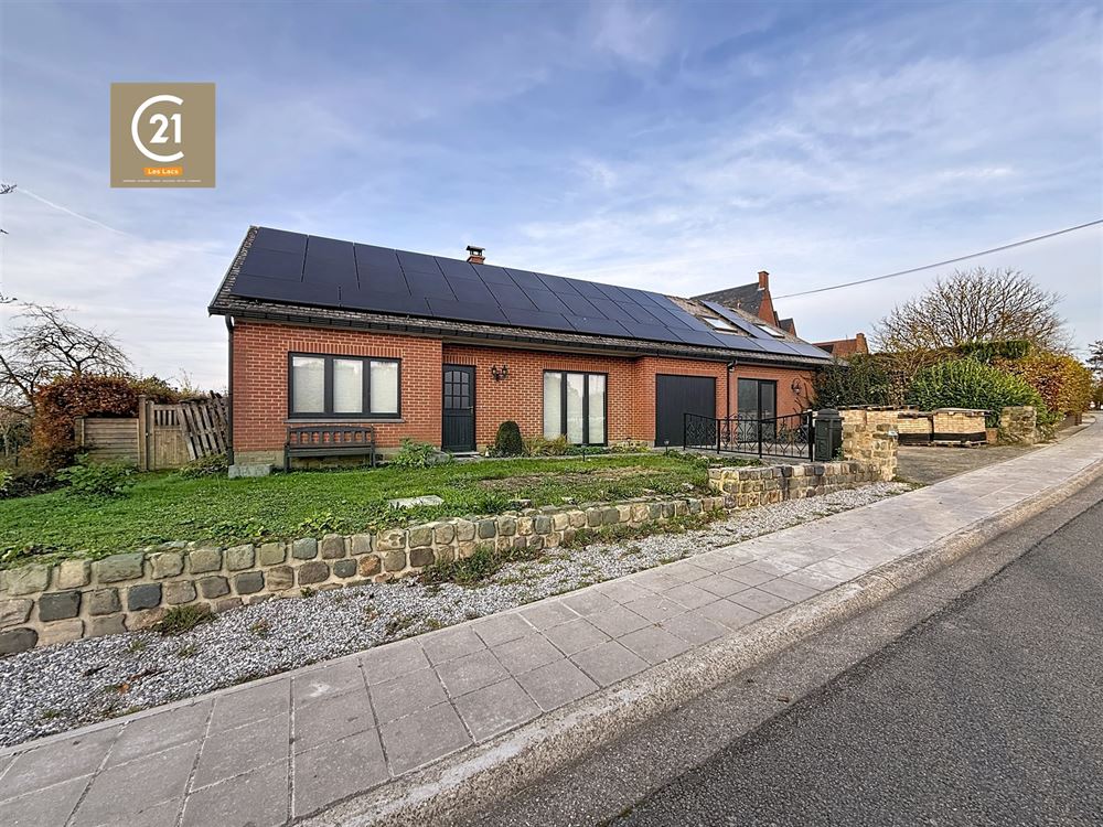 VILLA - 4 CHAMBRES - GARAGE - JARDIN