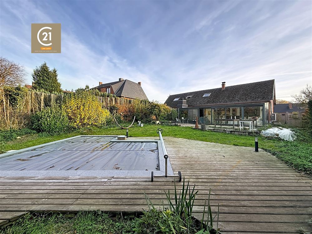 VILLA - 4 CHAMBRES - GARAGE - JARDIN