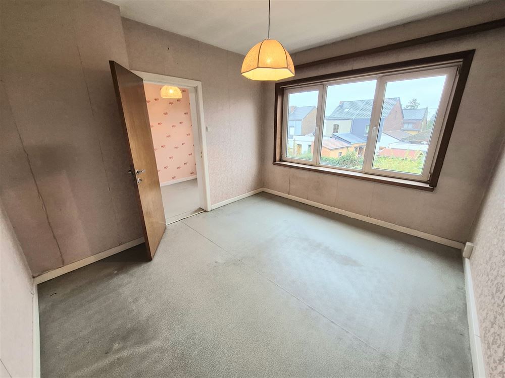 MAISON AVEC JARDIN ET GARAGE