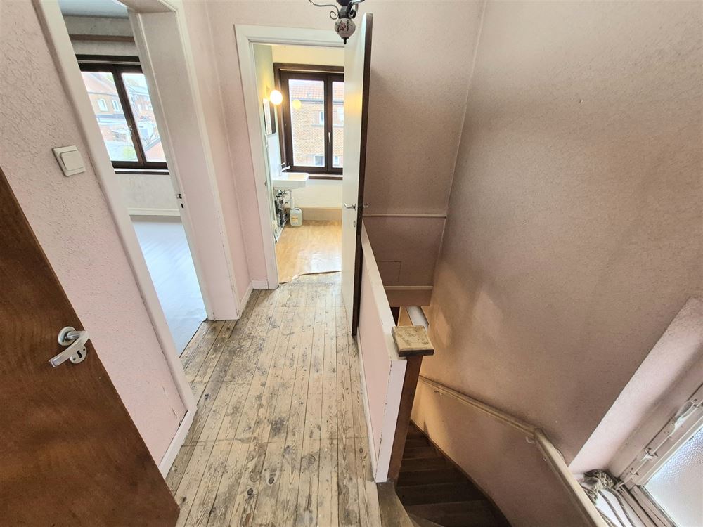 MAISON AVEC JARDIN ET GARAGE