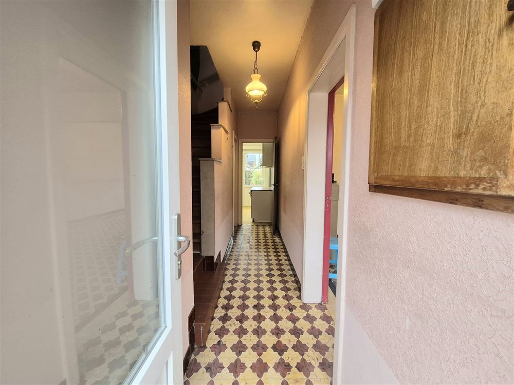 MAISON AVEC JARDIN ET GARAGE