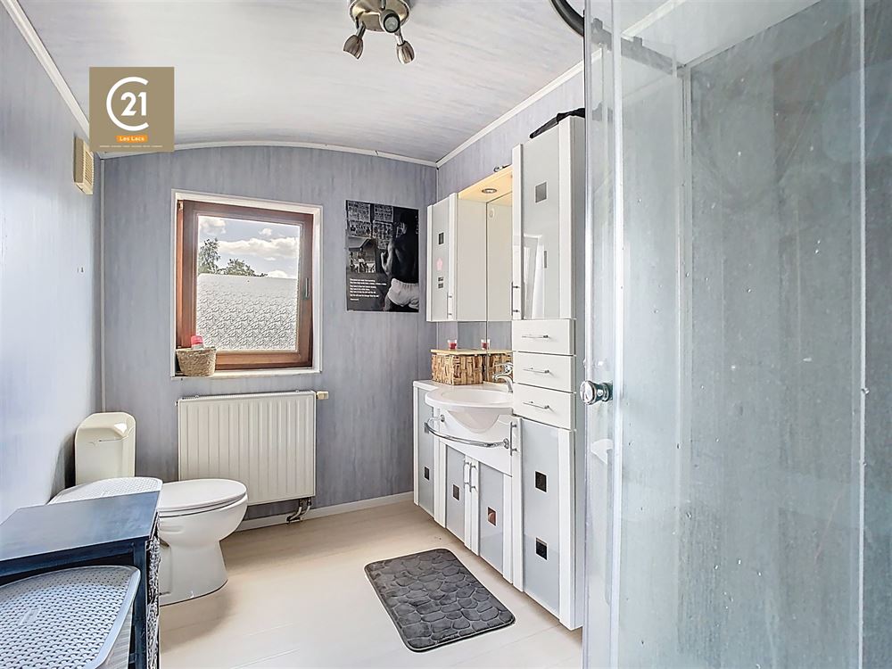 APPARTEMENT 1 CHAMBRE ET PARKING
