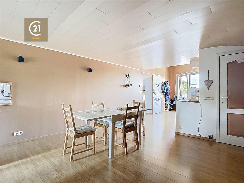 APPARTEMENT 1 CHAMBRE ET PARKING