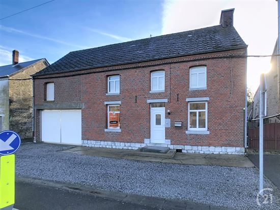 MAISON 4 FACADES 2 CHAMBRES AVEC JARDIN