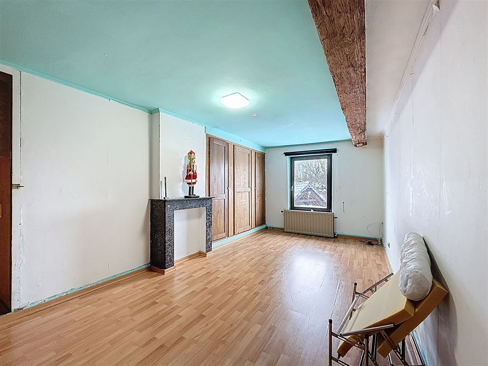 MAISON AVEC STUDIO ET GRANGE