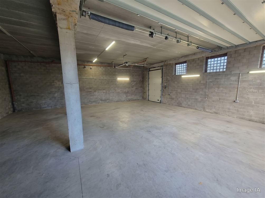 LOFT + ENTREPOT + BUREAU