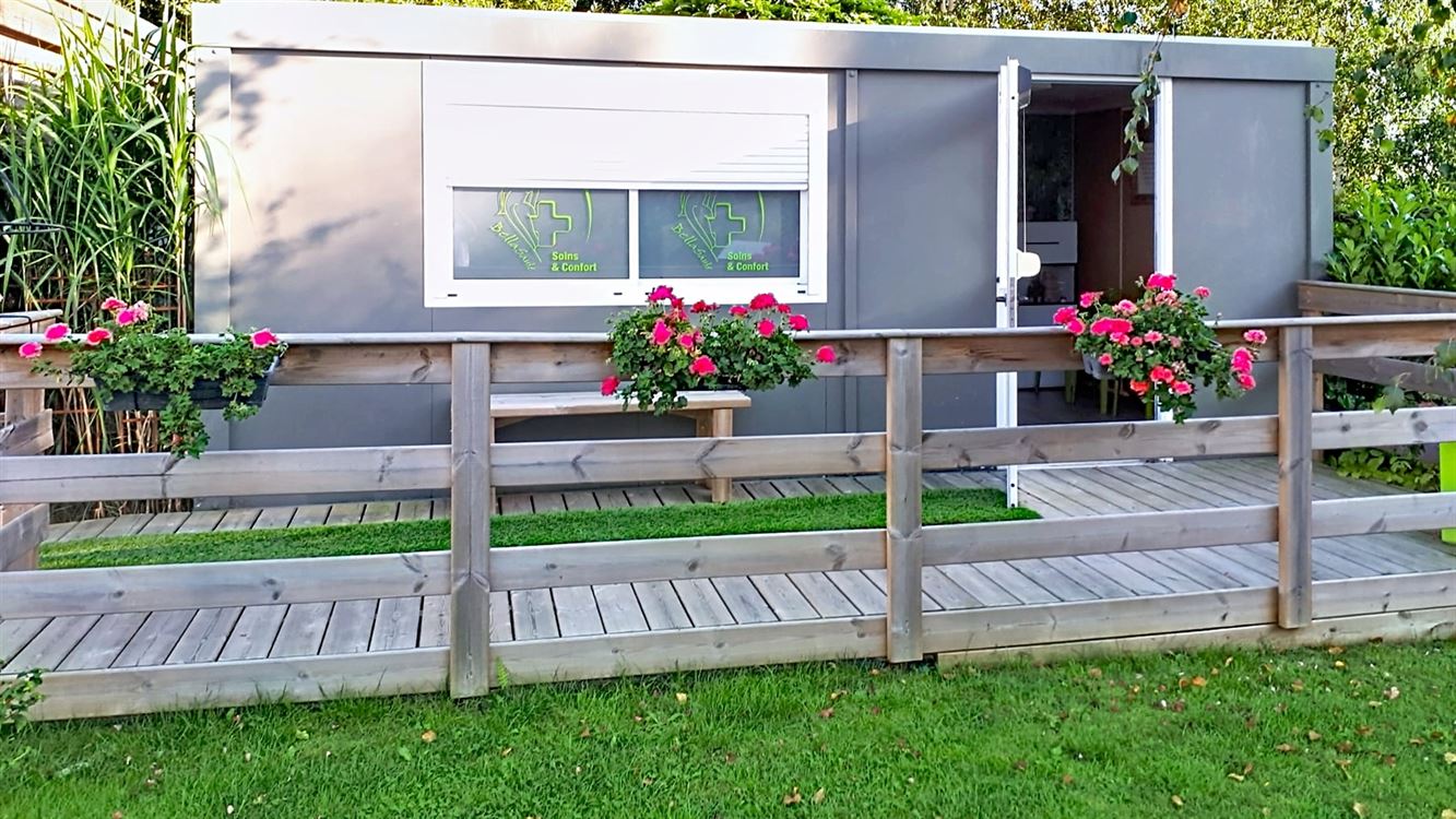IMMEUBLE MIXTE REZ COMMERCIAL + APPARTEMENT 3 CHAMBRES
