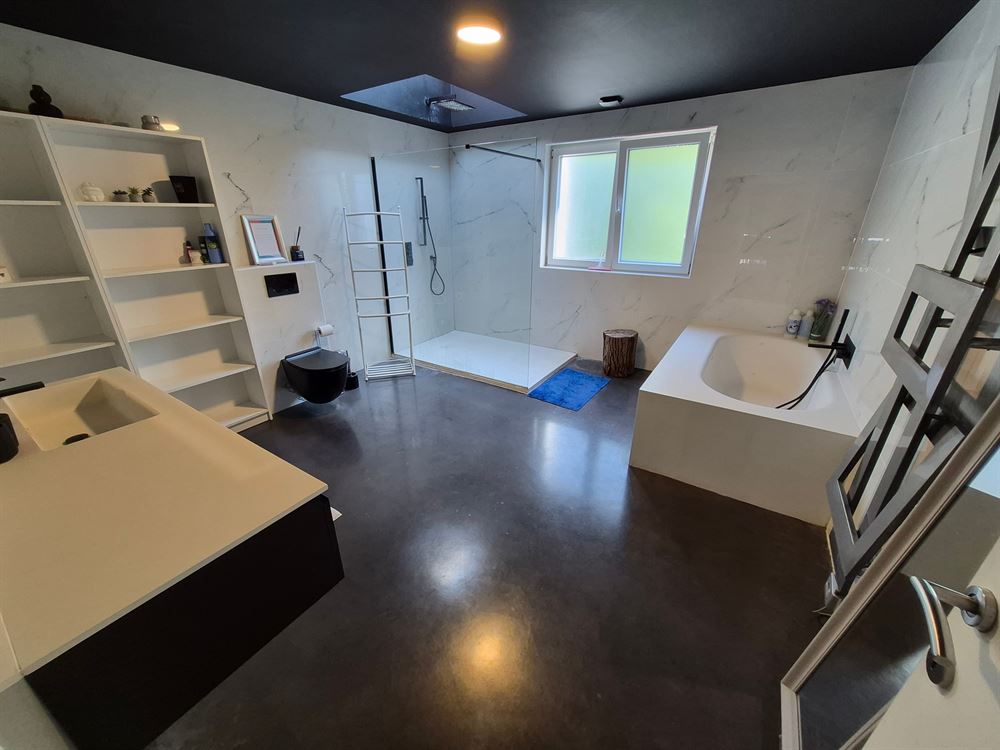LOFT + ENTREPOT + BUREAU