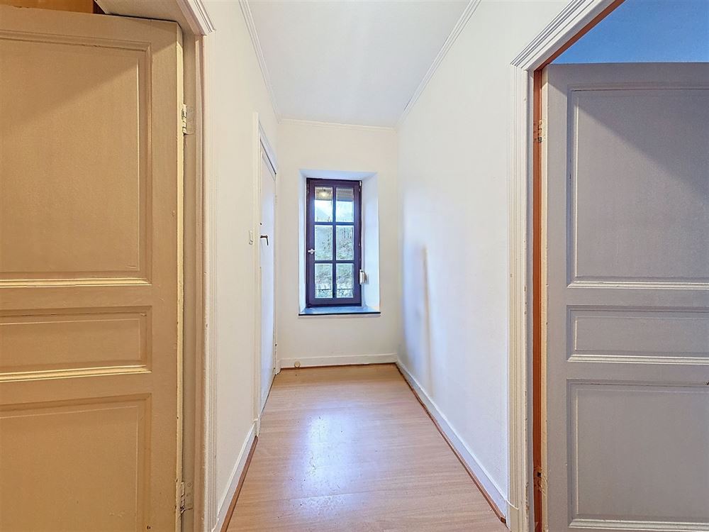 MAISON AVEC REZ COMMERCIAL - 3CH - GRENIER AMENAGEABLE