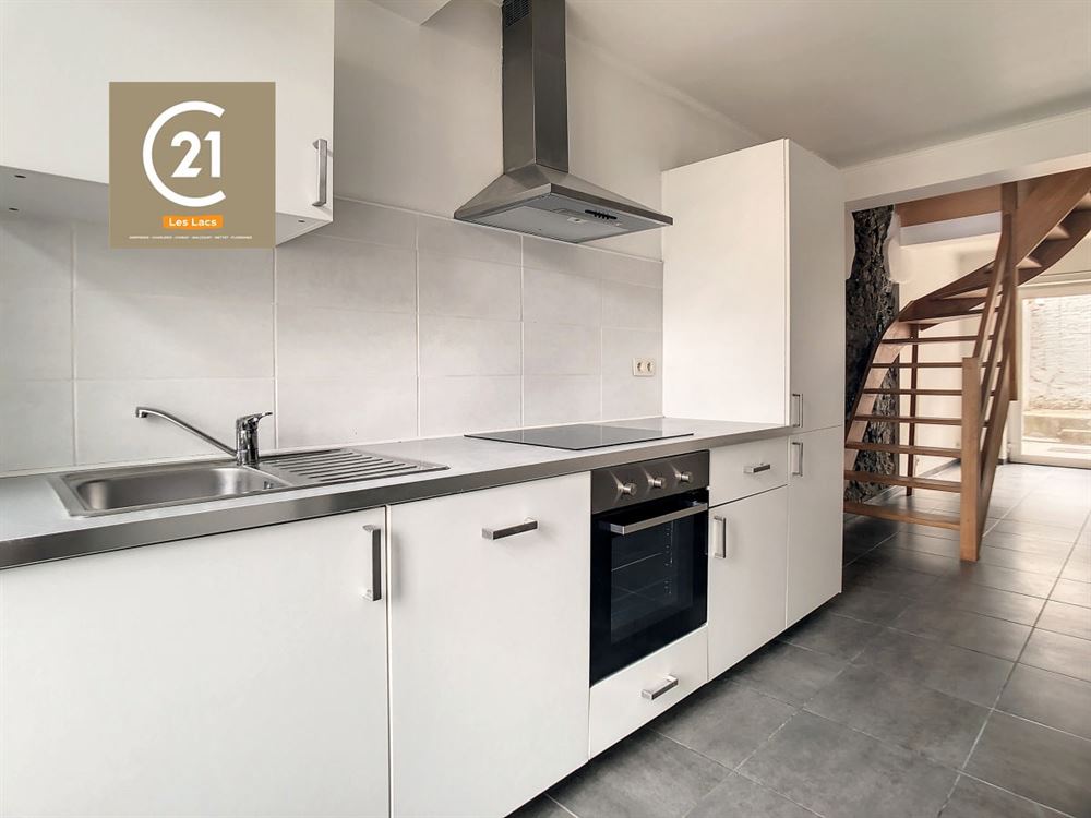 SUPERBE APPARTEMENT 2 CHAMBRES - TERRASSE