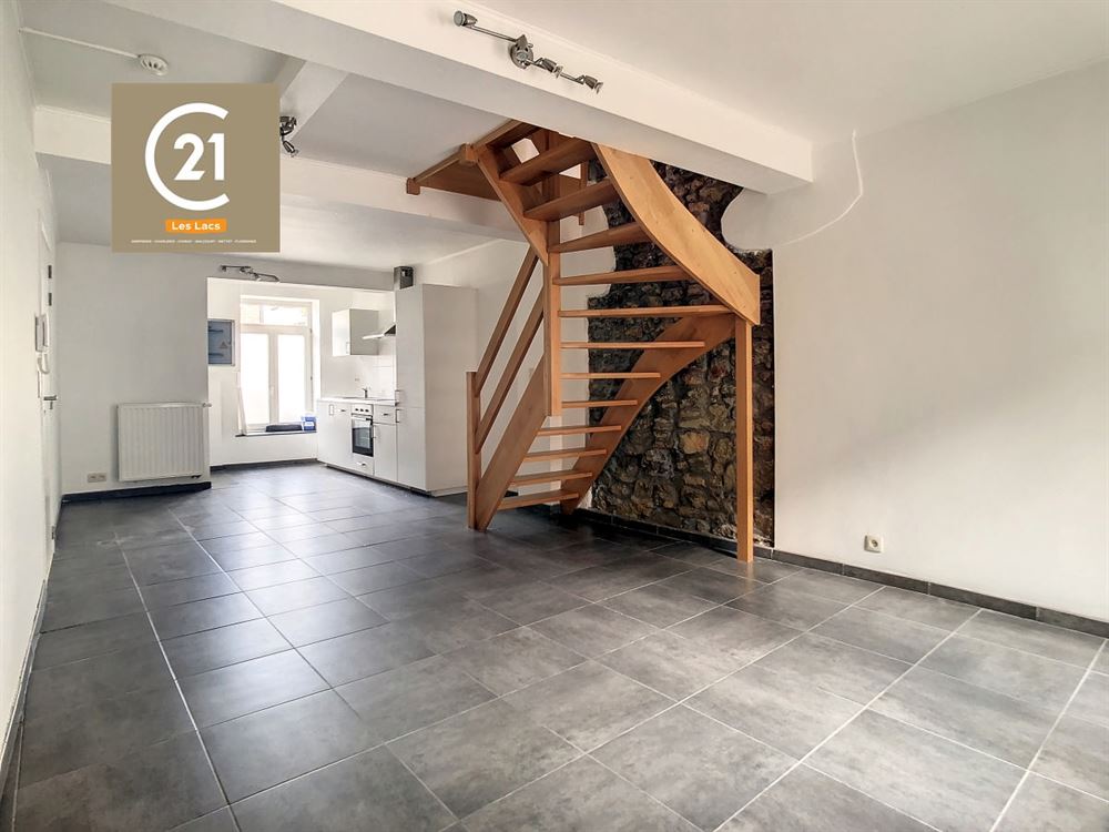 SUPERBE APPARTEMENT 2 CHAMBRES - TERRASSE
