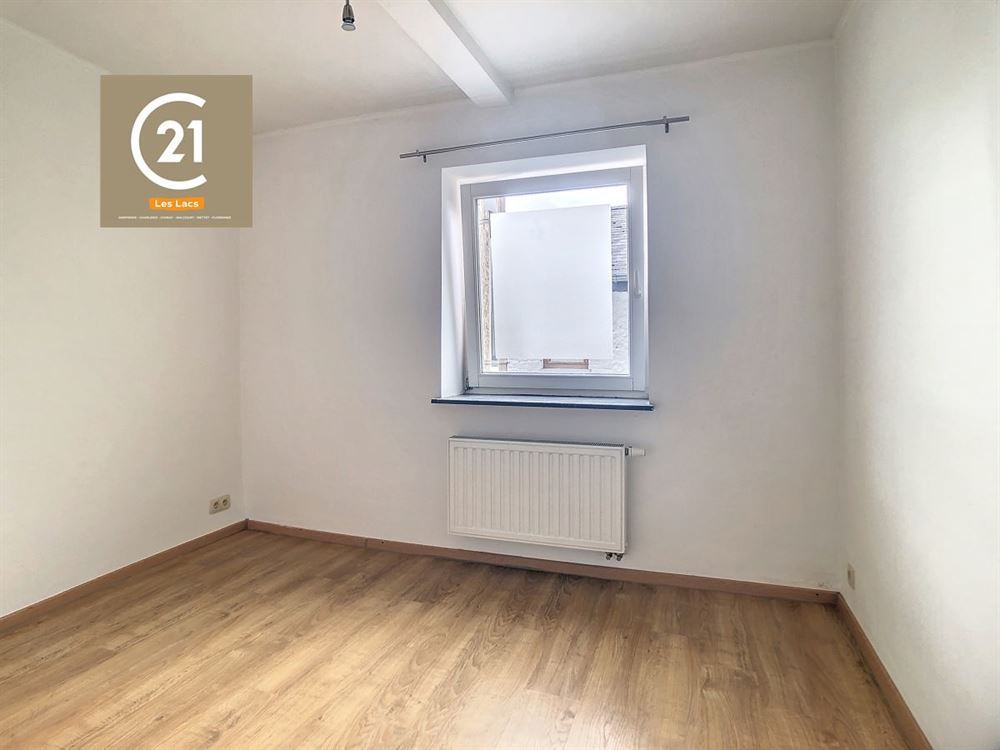 SUPERBE APPARTEMENT 2 CHAMBRES - TERRASSE
