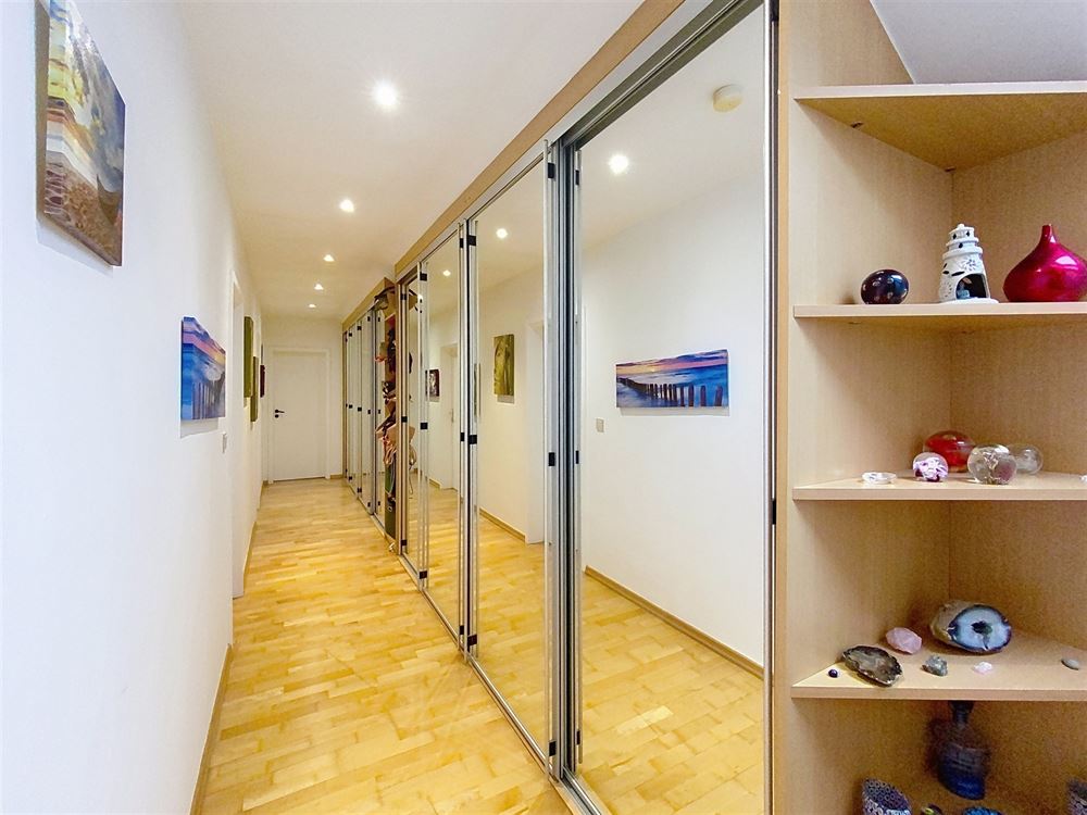 Superbe villa au coeur de Nalinnes ± 280 m² habitables