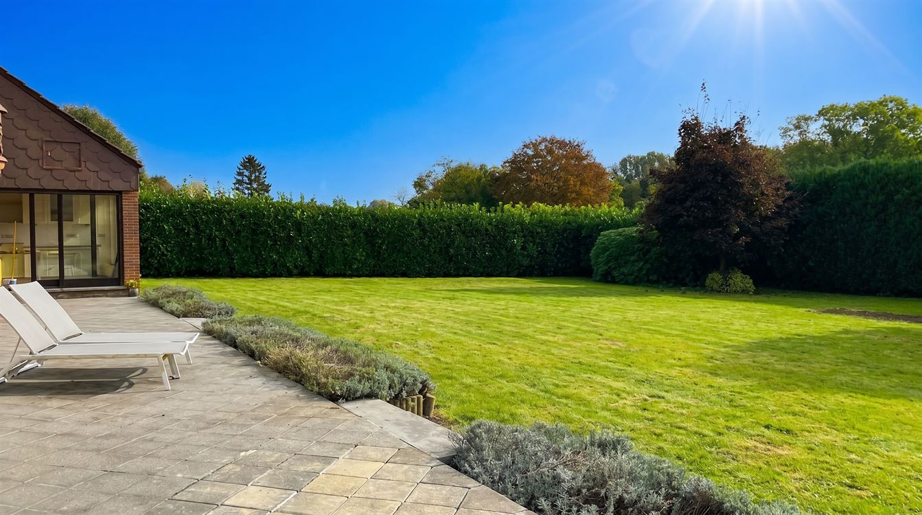 Superbe villa au coeur de Nalinnes ± 280 m² habitables