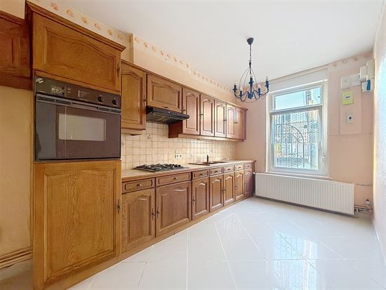 PLAIN-PIED EN CENTRE VILLE