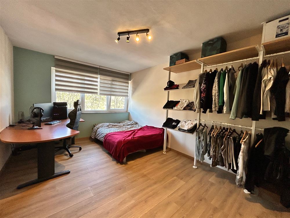 REZ COMMERCIAL + APPARTEMENT