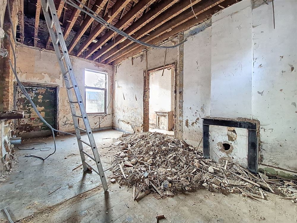MAISON A RENOVER