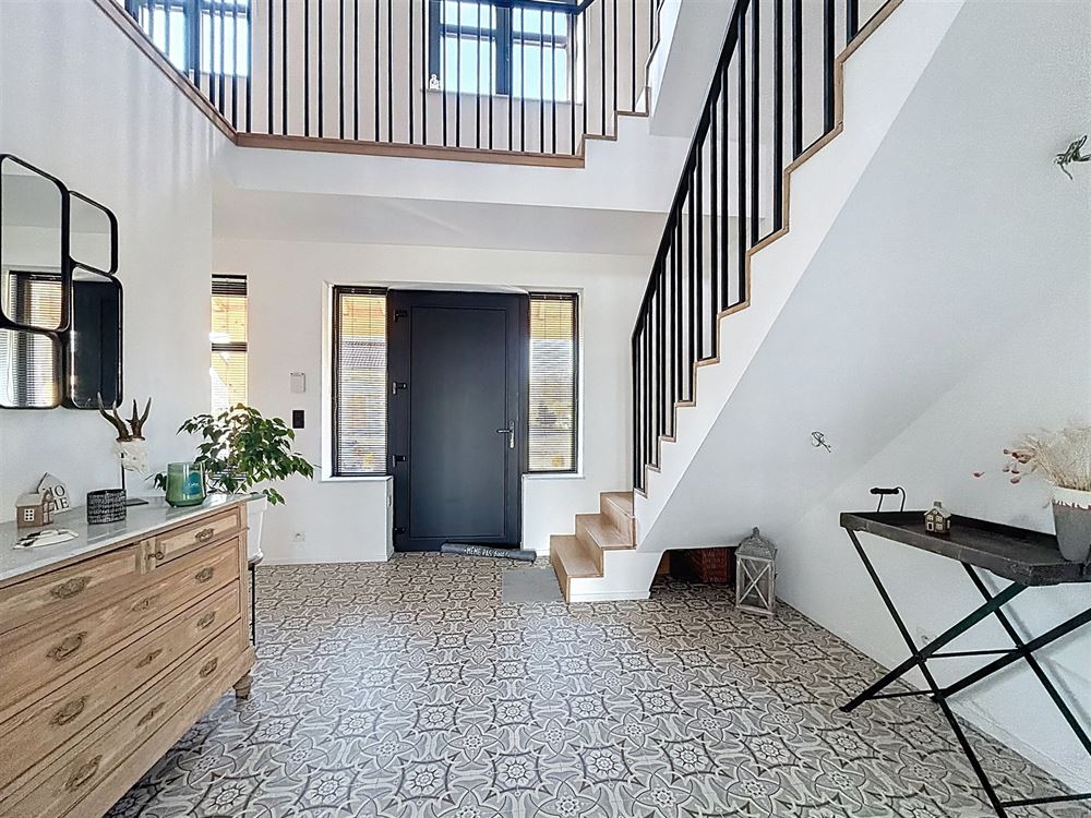 VILLA 4 FACADES