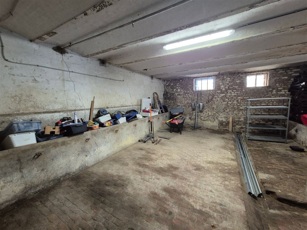 MAISON 3 CHAMBRES, 67ARES, ATELIER ET GARAGE