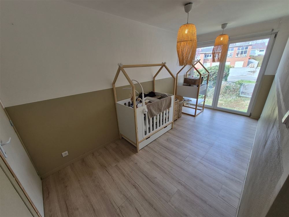 ENSEMBLE IMMOBILIER SUR VASTE TERRAIN