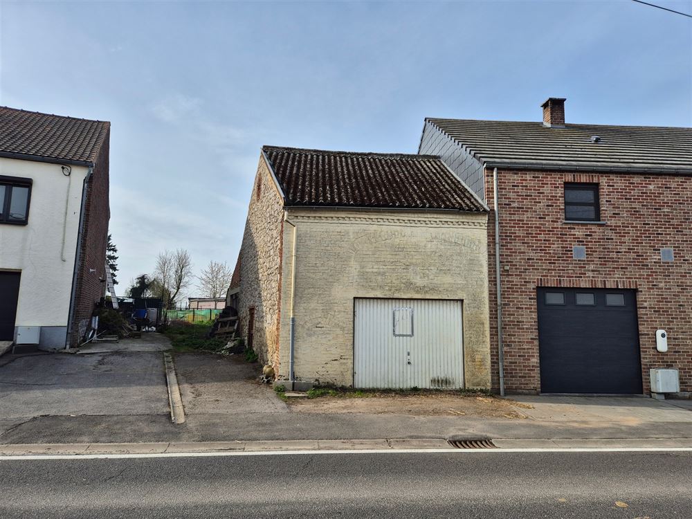 GRANGE AVEC PERMIS ACCEPTE