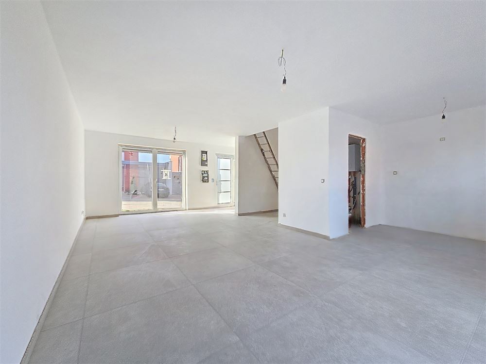 MAISON NEUVE - 3 CH - TERRASSE - GRENIER AMENAGEABLE