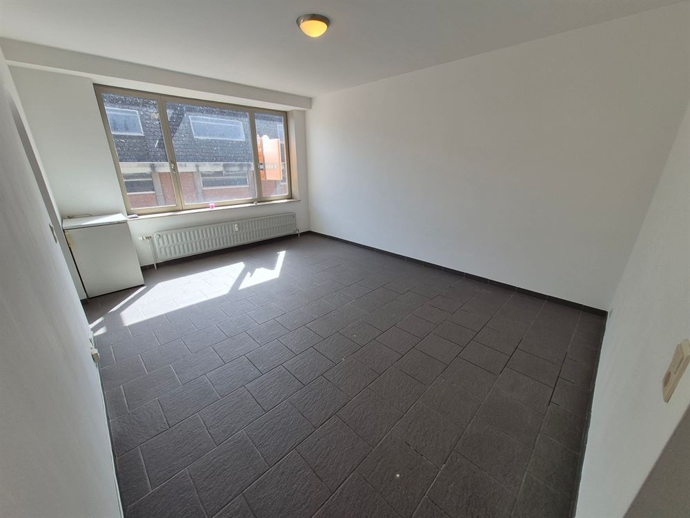 CHARMANT STUDIO SITUÉ EN PLEIN CENTRE DE NAMUR