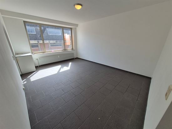 STUDIO SITUÉ EN PLEIN CENTRE DE NAMUR
