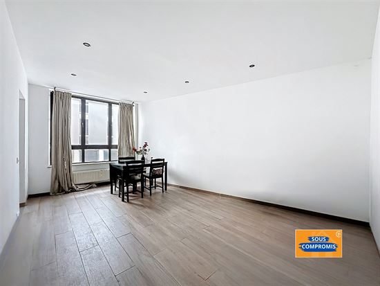 SUPERBE APPARTEMENT SITUÉ EN PLEIN CENTRE DE NAMUR