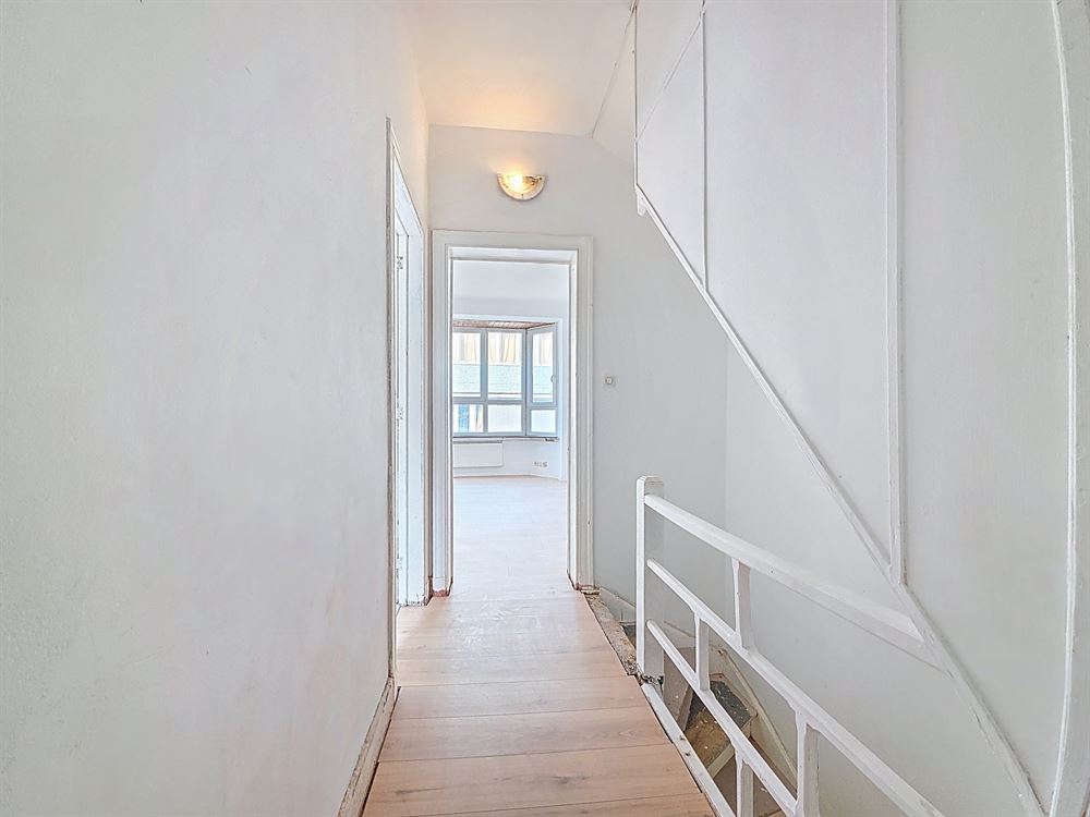 IMMEUBLE MIXTE - LOGEMENT 3 CH + ESPACE COMMERCIAL