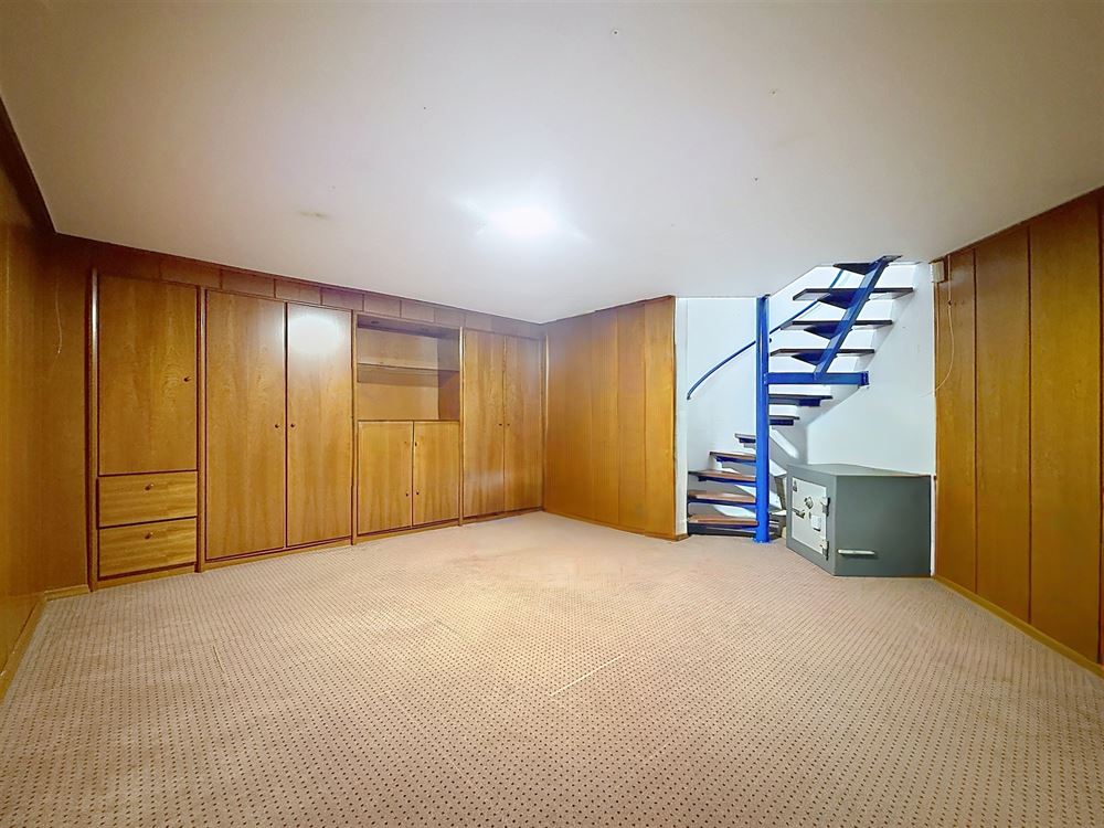 BUREAUX À LOUER DANS LE CENTRE DE CHIMAY - 45m²
