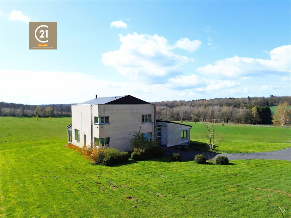 SUBLIME VILLA D'ARCHITECTE SUR 2,7 HECTARES - 4 CHAMBRES