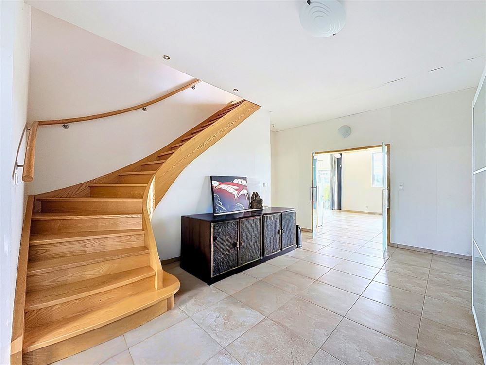 SUBLIME VILLA D'ARCHITECTE SUR 2,7 HECTARES - 4 CHAMBRES