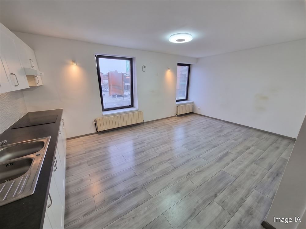 MAISON - 3 STUDIOS