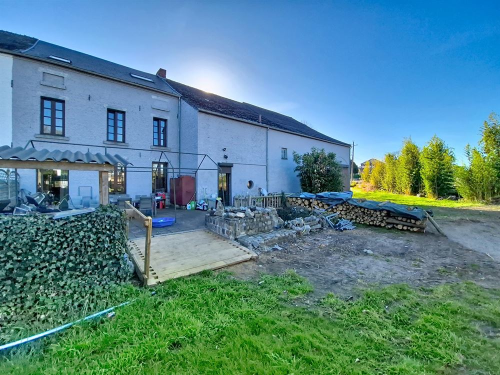 MAISON D'HABITATION