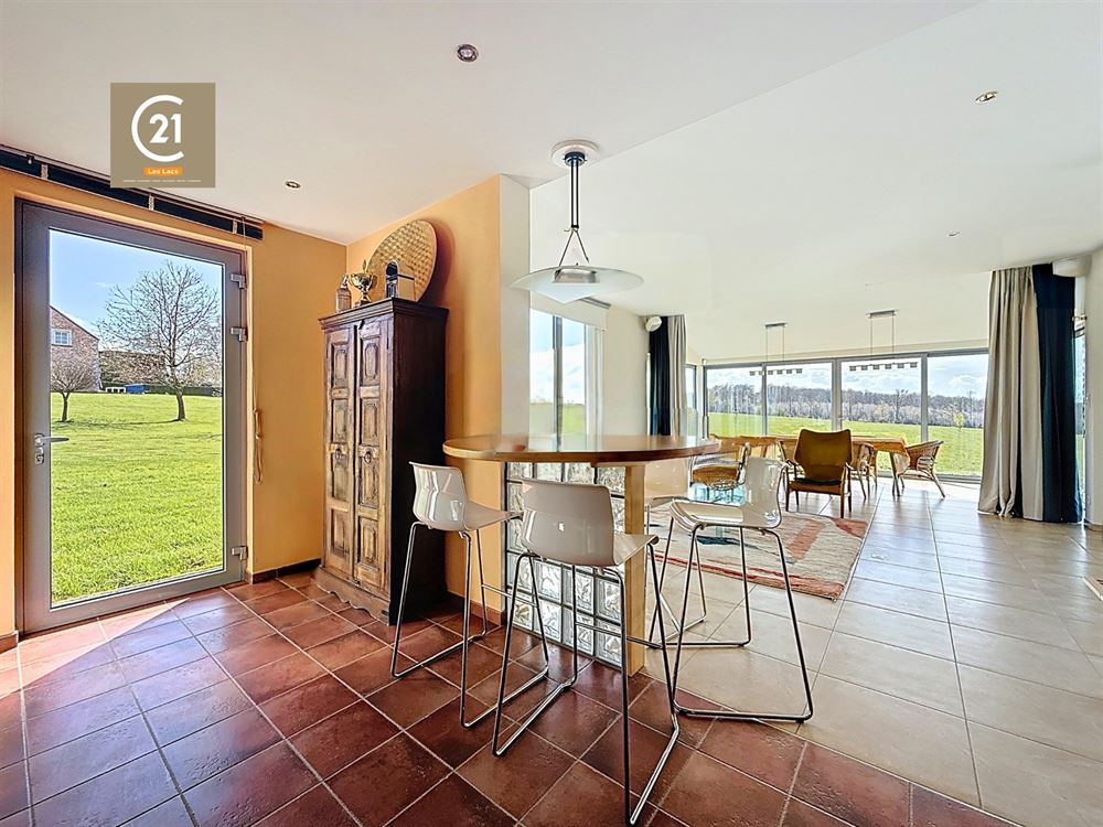 SUBLIME VILLA D'ARCHITECTE SUR 2,7 HECTARES - 4 CHAMBRES