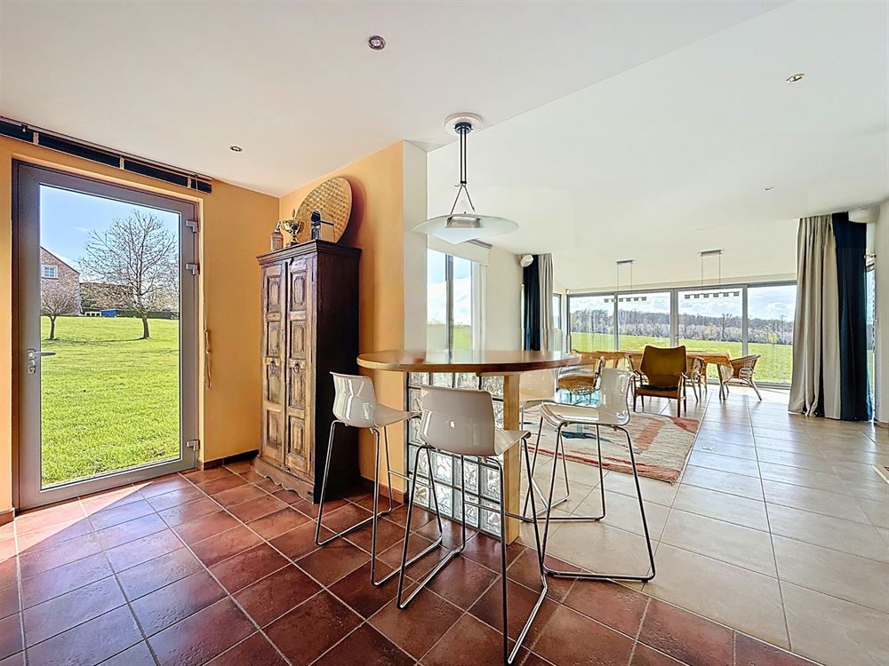 SUBLIME VILLA D'ARCHITECTE SUR 2,7 HECTARES - 4 CHAMBRES