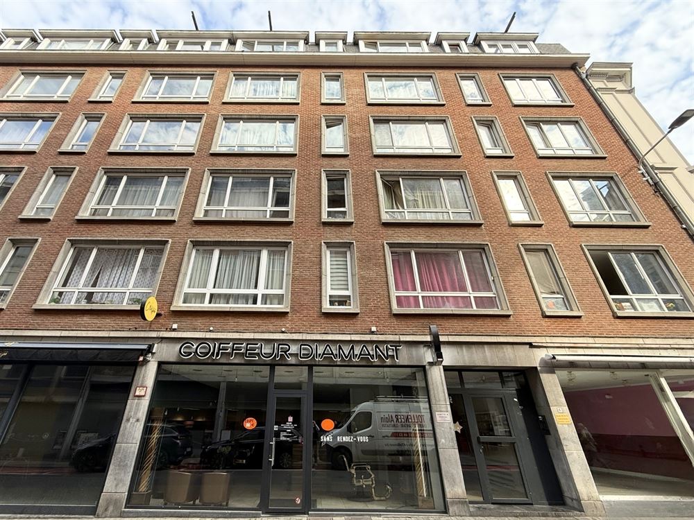 STUDIO SITUÉ EN PLEIN CENTRE DE NAMUR
