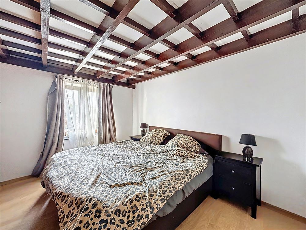 SUPERBE APPARTEMENT 2 CHAMBRES AU DERNIER ÉTAGE