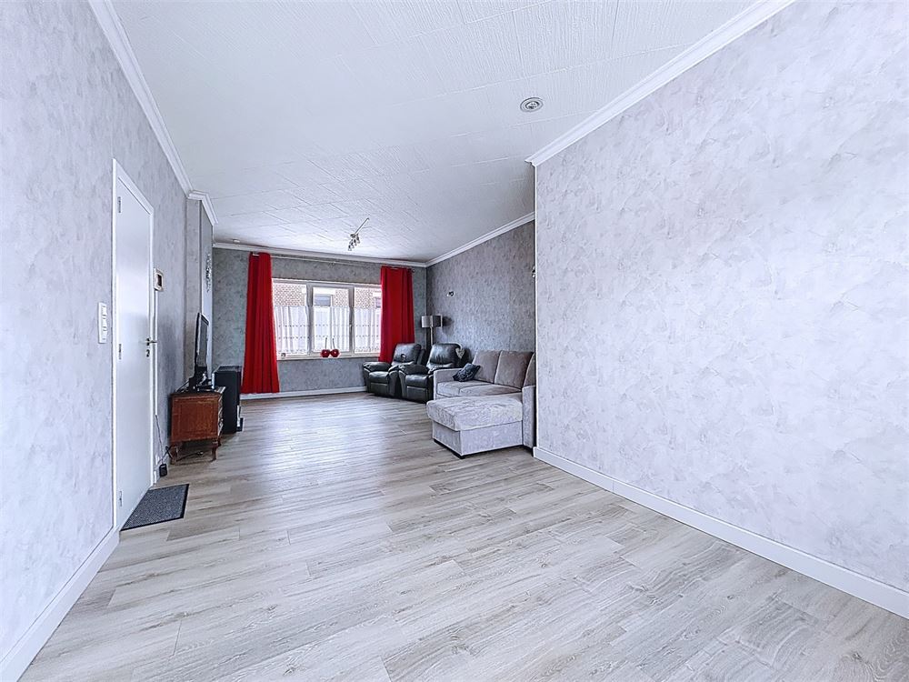IMMEUBLE 3 APPARTEMENTS