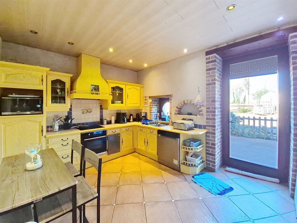 MAISON D'HABITATION