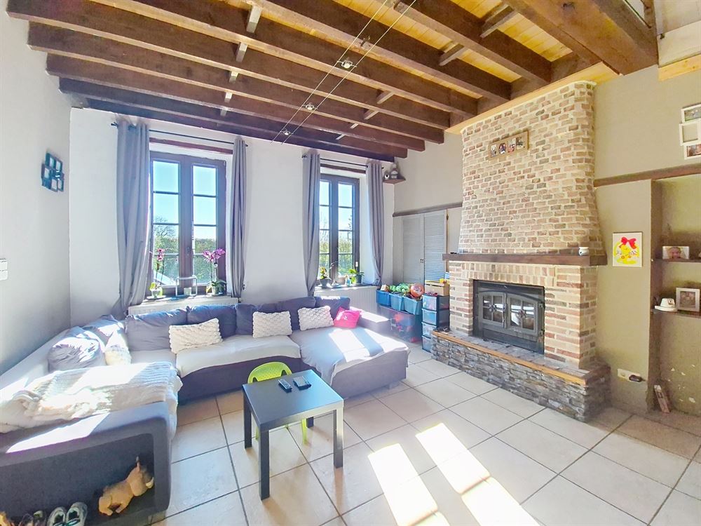 MAISON D'HABITATION
