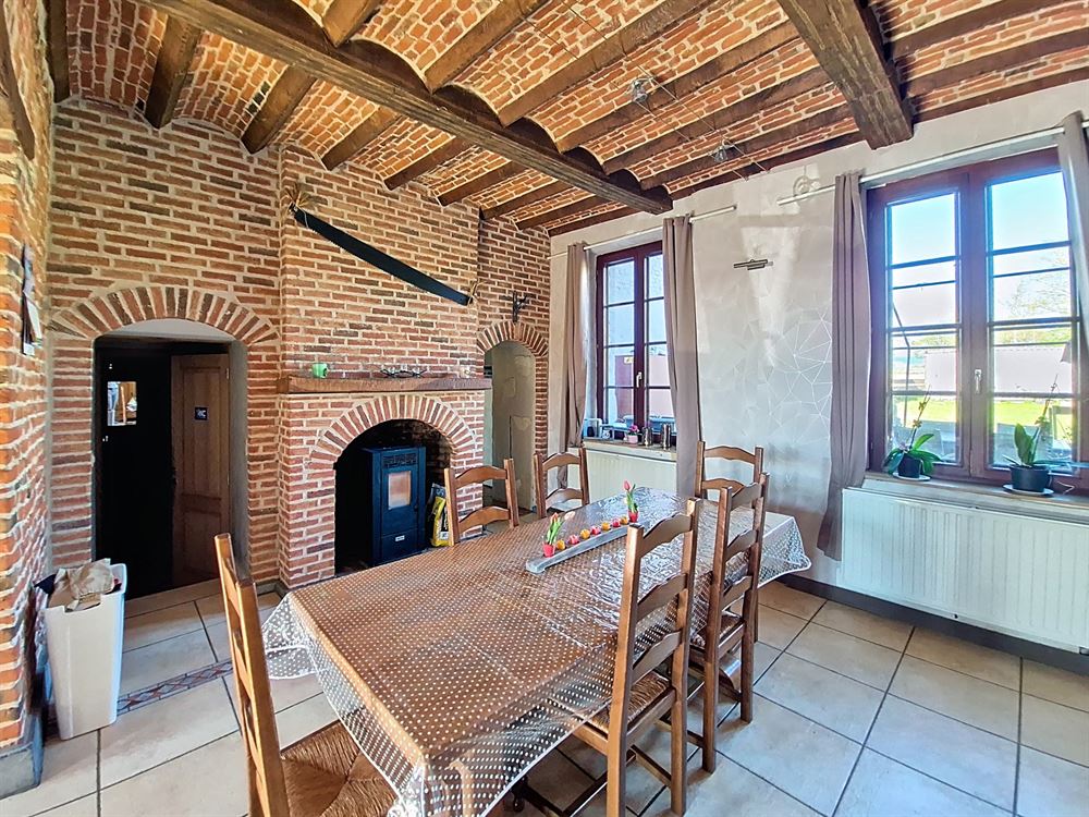 MAISON D'HABITATION