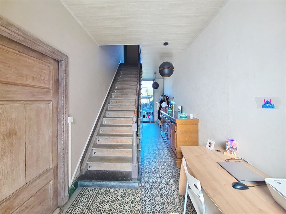 MAISON D'HABITATION