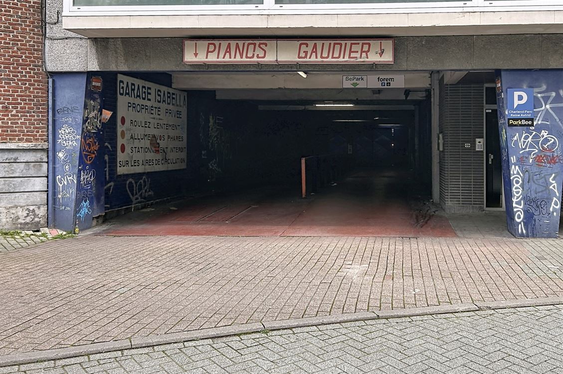 Garage en centre ville