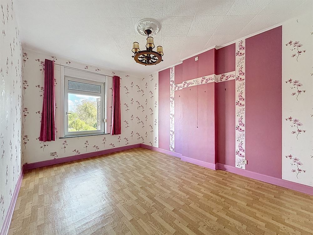 MAISON DE RANGEE