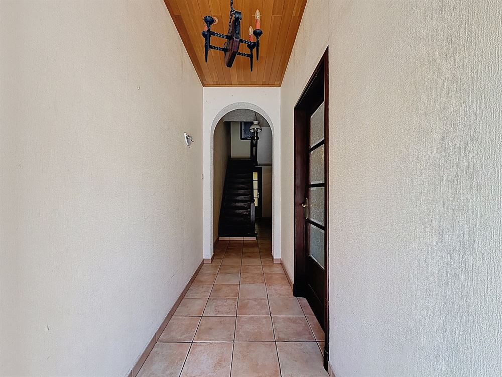 MAISON DE RANGEE