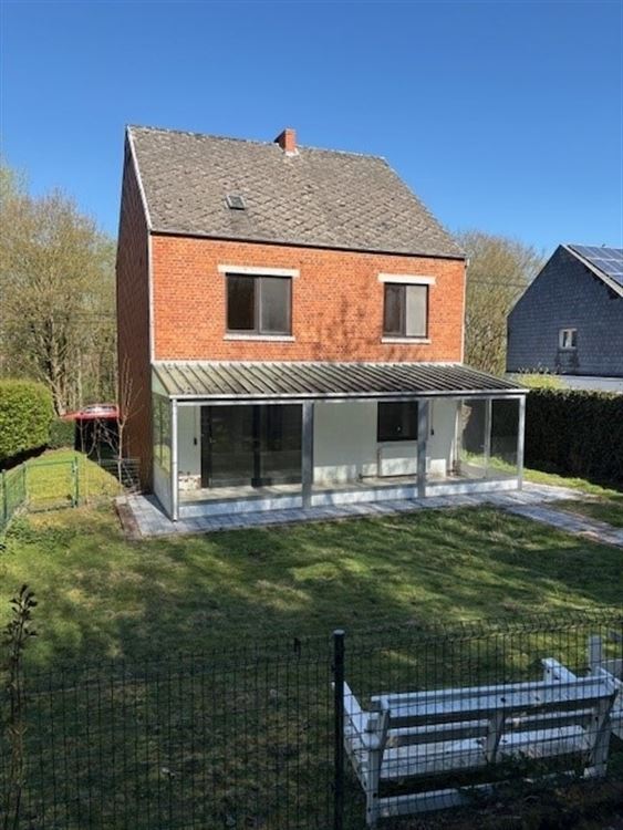 MAISON AVEC GARAGE